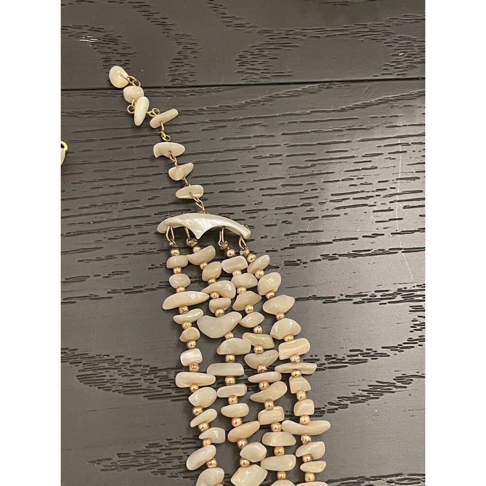 Vintage 4 Strand Necklace with Gold Seed Spacer Beads - Picture 2 of 8